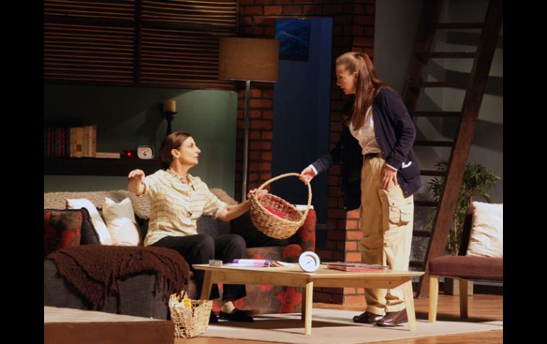 Edith González y Rosa María Bianchi ofrecieron dos funciones exitosas. A. CAMACHO  /