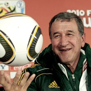 Tendremos que arriesgar: Parreira