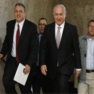 Israel considera relajar bloqueo a Gaza