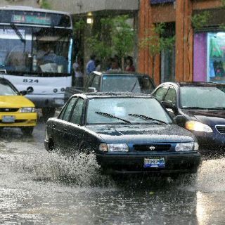 Aumentan en promedio 10% accidentes durante lluvias en Jalisco