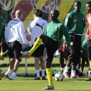 Enoh ve el final de Camerún