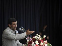 El presidente de Irán, Mahmud Ahmadinejad  dijo que Occidente debe acudir a su país como un niño cortés'' en materia nuclear. REUTERS  /