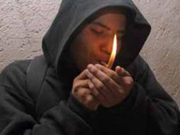 Se realizarán labores de prevención para evitar la adicción en los jóvenes. ARCHIVO  /
