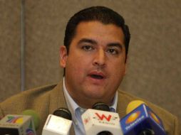 Héctor Vielma argumenta que es necesario vaciar las plazas para contratar nuevos policías que si contribuyan con el gobierno.A. CAMACHO  /