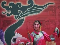 Lo del Dragón es porque en la cultura china, los dragones controlan los ríos y el agua. REUTERS  /