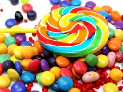 El equipo analizó ciertas fuentes de carbohidratos, incluidas las frutas y una categoría con azúcar y caramelos. ESPECIAL  /