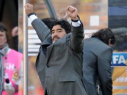 Diego Armando Maradona contento y satisfecho con los jugadores argentinos. AFP  /