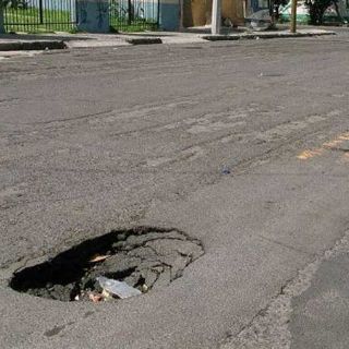 Diputado del PRI a favor de propuesta de bacheo