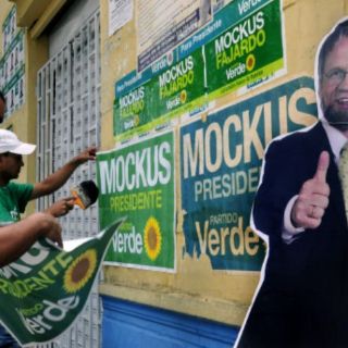Militantes de izquierda colombiana apoyan a Mockus