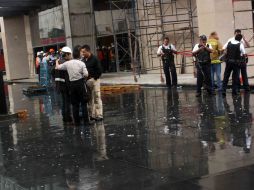 El percance ocurrió sobre el cruce de las avenidas Acueducto y Real Acueducto. EL INFORMDOR  A. HINOJOSA  /