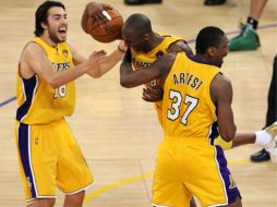 Los Ángeles Lakers de adjudicaron ayer el campeonato de la NBA. EFE  /