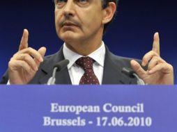 España sigue acosada por la especulación, acepta el presidente José Luis Rodríguez Zapatero. AFP  /