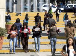 Aproximadamente 25 de cada 100 estudiantes abandona la carrera en el primer semestre. ARCHIVO  /