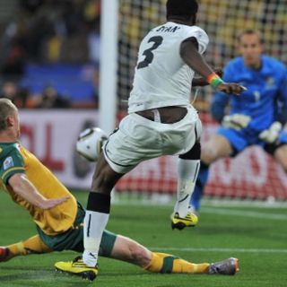 Australia y Ghana empatan a un gol