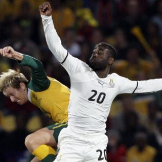 Rajevac atribuye empate a defensa inexperta