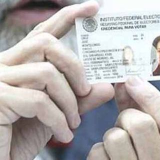 Perderá credencial 03 vigencia en 2011