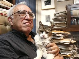 El mandatario recordó que Carlos Monsiváis forjó escuela entre los grandes cronistas de la cultura mexicana. EFE  /
