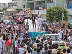 Una concurrida marcha de grupos en favor de la diversidad sexual se tuvo en el centro tapatío. EL INFORMADOR  S. NÚÑEZ  /