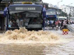 El Centro Meteorológico Nacional reiteró este sábado la alerta naranja de tormentas (el segundo más alto) que emitió el viernes. AP  /