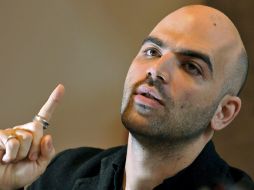El escritor Roberto Saviano dedicada su palabra escrita al hijo de Francesco Schiavone. EFE  /