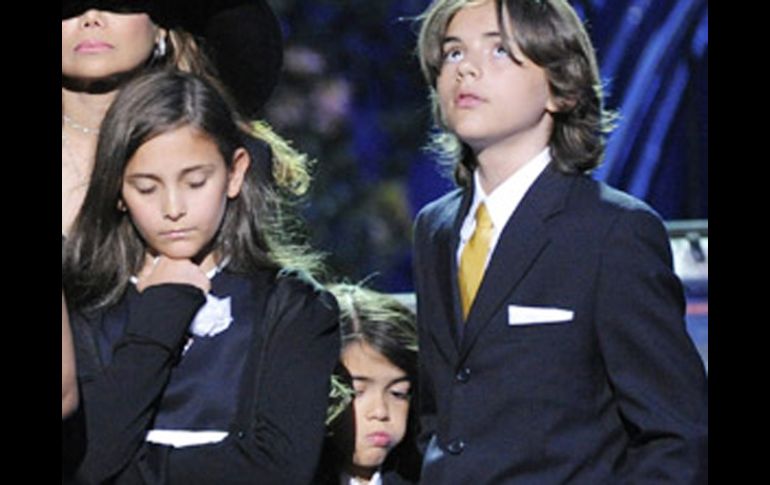 A los niños les encanta hacer películas, especialmente de acción y fantasía. REUTERS  /