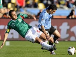 La decisión de alinear a Cuauhtémoc Blanco sorprendió a la afición del tricolor. REUTERS  /