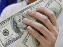 El precio más bajo a la compra del billete verde es de 11.60 pesos. ESPECIAL  /