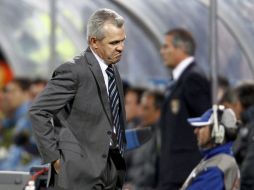 Javier Aguirre mostró su molesteia en el juego de los mexicanos. REUTERS  /