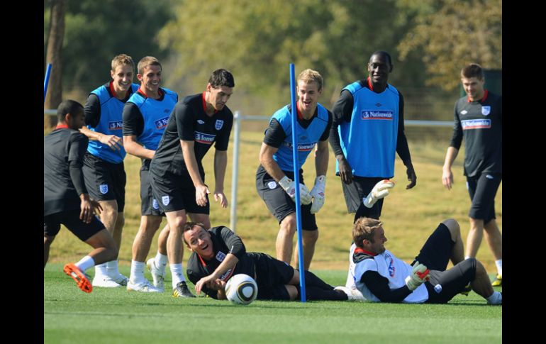 Jugadores ingleses cerraron su preparación con un entrenamiento ligero en Puerto Elizabeth. GETTY IMAGES SPORT  /