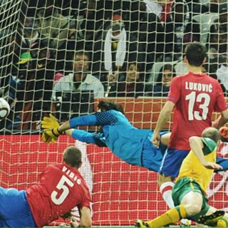 Serbia y Australia, fuera del Mundial