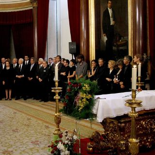 El Parlamento portugués rinde homenaje a Saramago