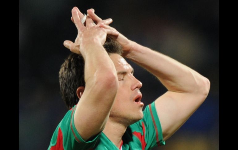 Guillermo Franco, reacciona luego fallar anotación ante Uruguay. AFP  /