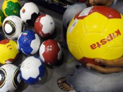 Empresas perdieron cerca de 17 mil 251 pesos por cada juego del Tri. ESPECIAL  /