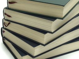 La novela está dividida en tres partes. ESPECIAL  /