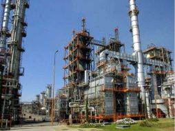 Suárez Coppel dijo que 'en síntesis, la Refinería va, y va en tiempo'. ARCHIVO  /