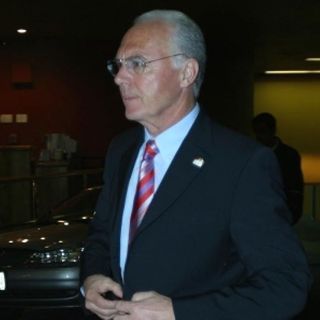 Beckenbauer confía en que Alemania derrote a Inglaterra
