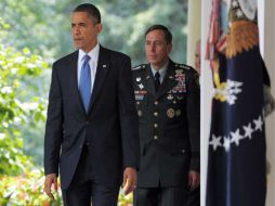Obama reemplazó a Stanley McChrystal por el general David Petraeus el día de ayer. AFP  /