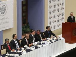 Durante el 122 aniversario de la Cámara Nacional de Comercio en presencia del gobernador del Estado, Emilio González. A. CAMACHO  /