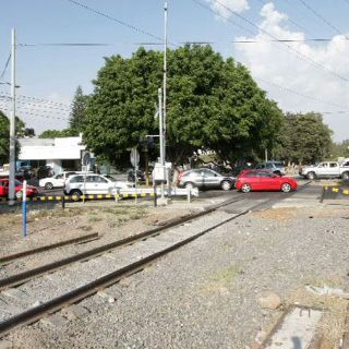 Alberto Cárdenas avala Vía Express