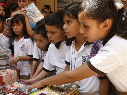La Casa de la Cultura de Teuchitlán tiene una sala de lectura integrada por más de 700 libros. M. FREYRÍA  /