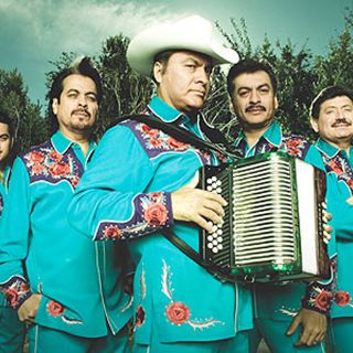 Los Tigres del Norte en el Disney Concert Hall