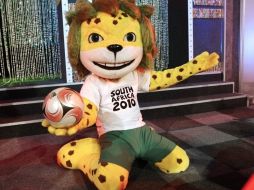 La canción narra la historia de Zakumi la mascota oficial del mundial Sudáfrica 2010. ESPECIAL  /