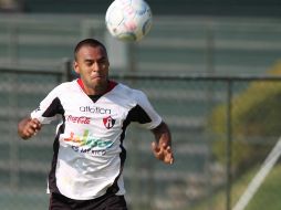 Para el mediocampista Édgar Pacheco era importante iniciar con triunfo los juegos de preparación. MEXSPORT  /