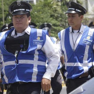 Comparecen por sobreprecio en chalecos azules