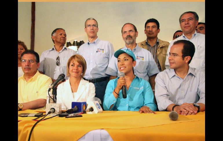 Rueda de prensa con Jesús Ortega, Minerva Hernández , Adriana Dávila y César Nava juntos por la gubernatura de Tlaxcala. EL UNIVERSAL  /