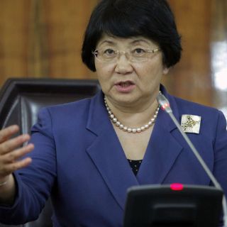 Kirguistán es el vecino incómodo, dice la presidenta