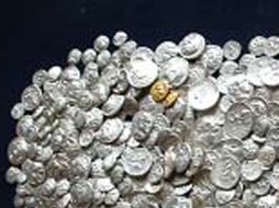 Las monedas fueron enterradas probablemente entre 1620 y 1630. ESPECIAL  /