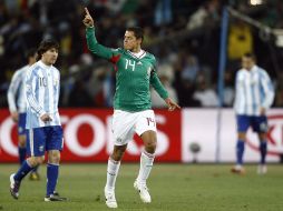 Javier Hernández celebra el gol que marcó ante Argentina. JAMMEDIA  /