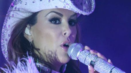 Conde dijo que no es la imagen que desea mostrarle a su hija. NINELCONDE.COM  /