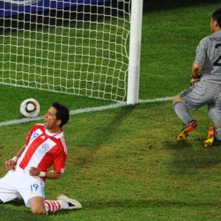 Lucas Barrios: Manejamos bien la presión